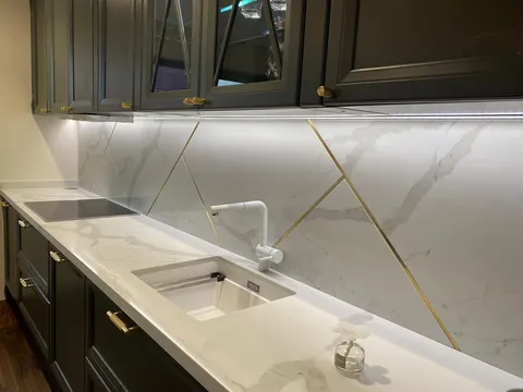 Blat de baie quartz Marmorea Golden