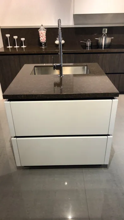 Blat de baie quartz Noble Athos Brown