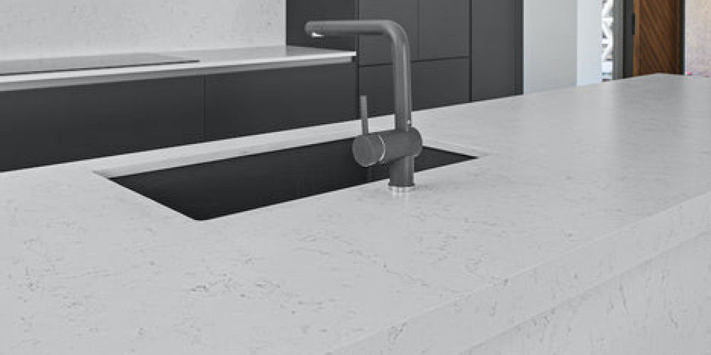 4227FairyWhiteSeta MesaBodrumDemirbuku002resized x700