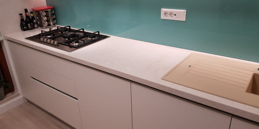 BlatbucatariequartzKgoldlucrareProwest01 x700