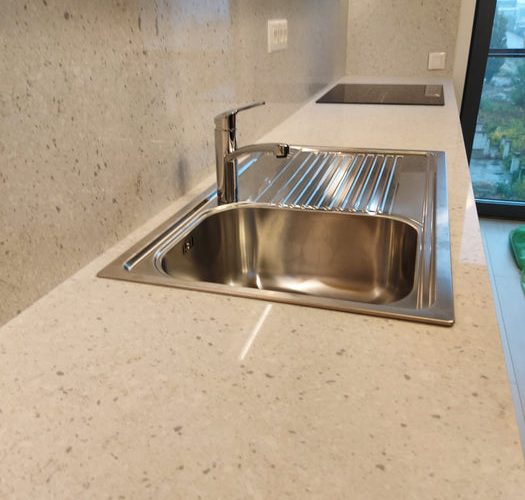 BlatbucatquartzAlpinoCimstonebyProwest03 d59e8095 e465 4ab4 ade2 f48affd4f27d x700