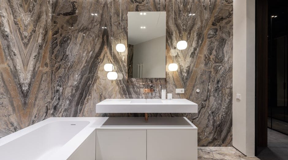 white bathroom lighting image